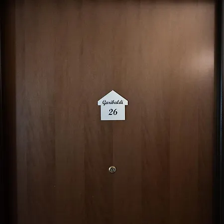 Garibaldi 26 * 스트레사